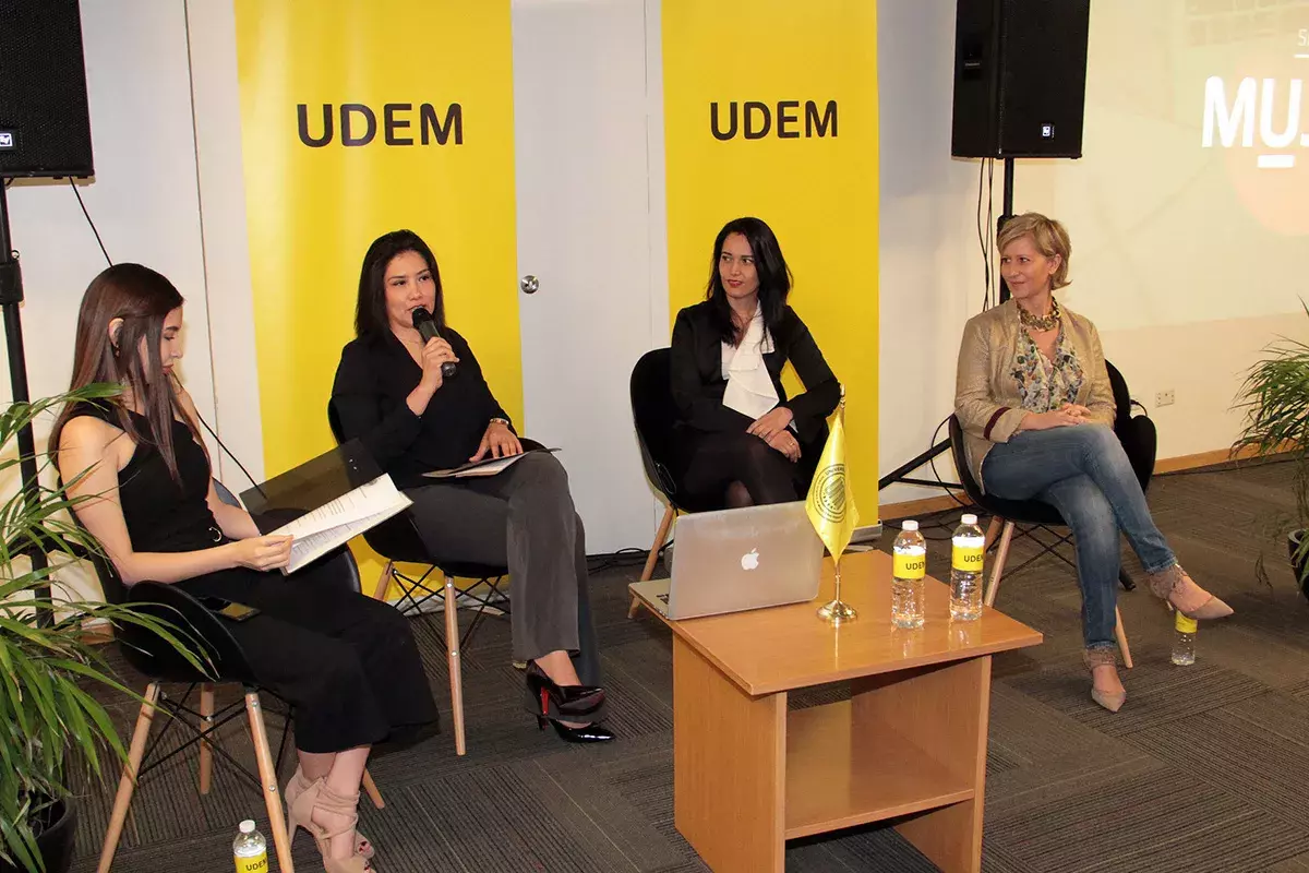 Archivo UDEM