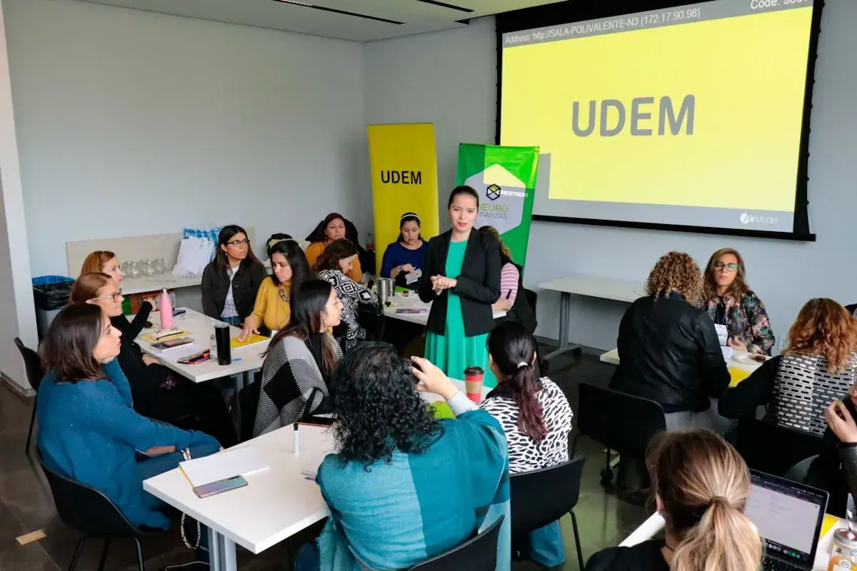 Archivo UDEM