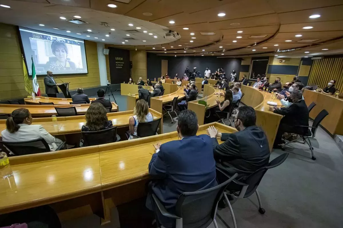 Archivo UDEM