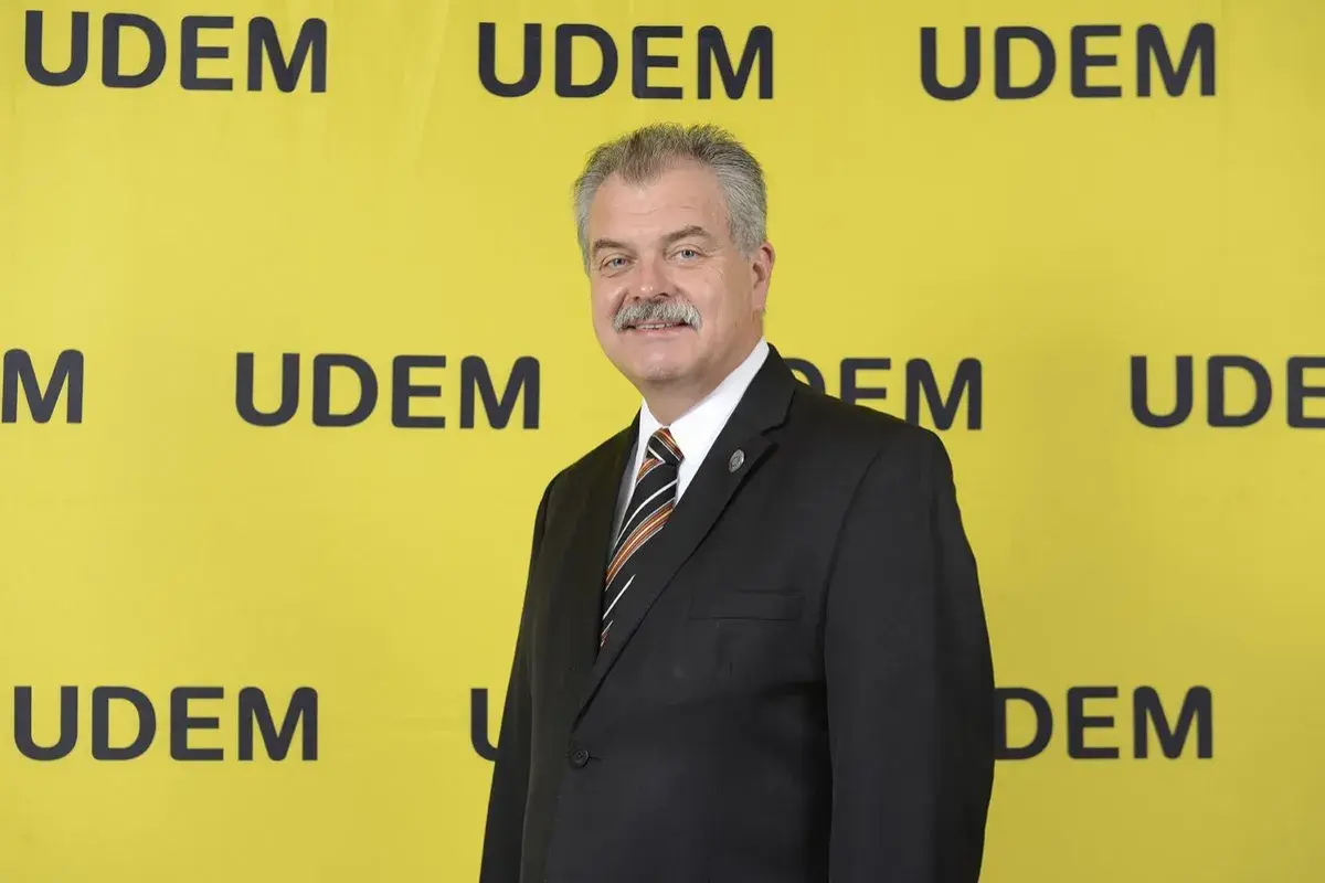 Archivo UDEM