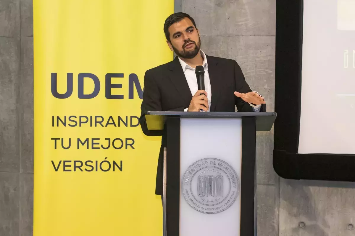 Archivo UDEM