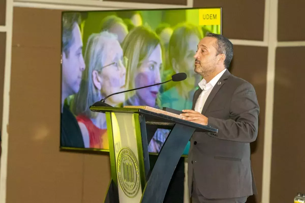 Archivo UDEM