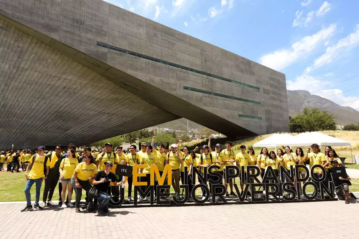 Archivo UDEM