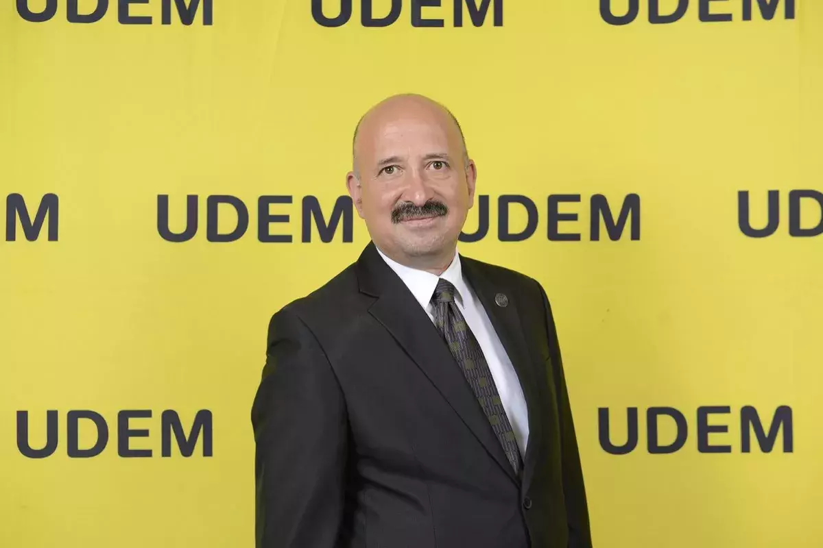 Archivo UDEM