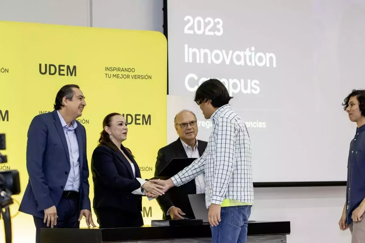 Archivo UDEM
