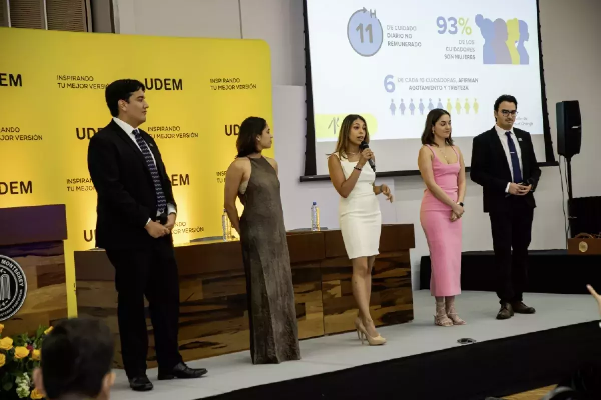 Archivo UDEM