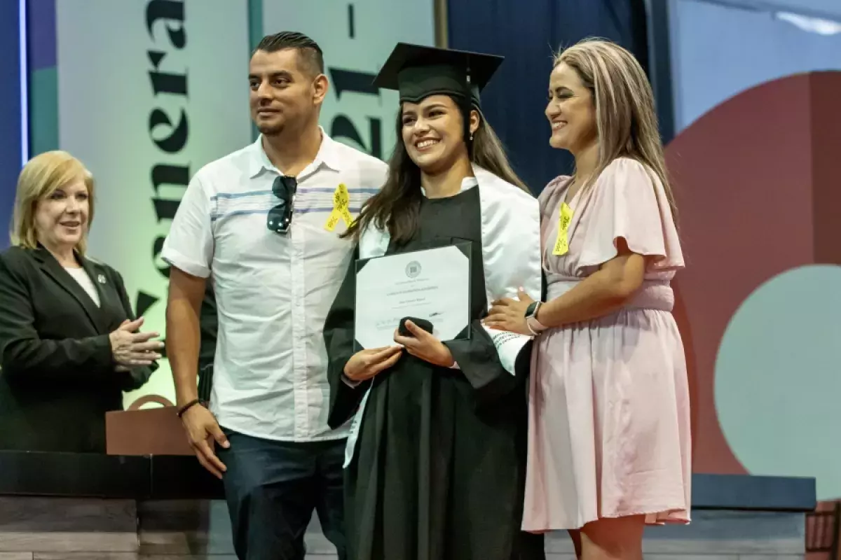 Archivo UDEM