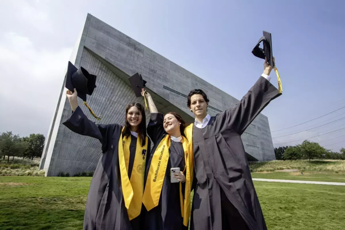Archivo UDEM