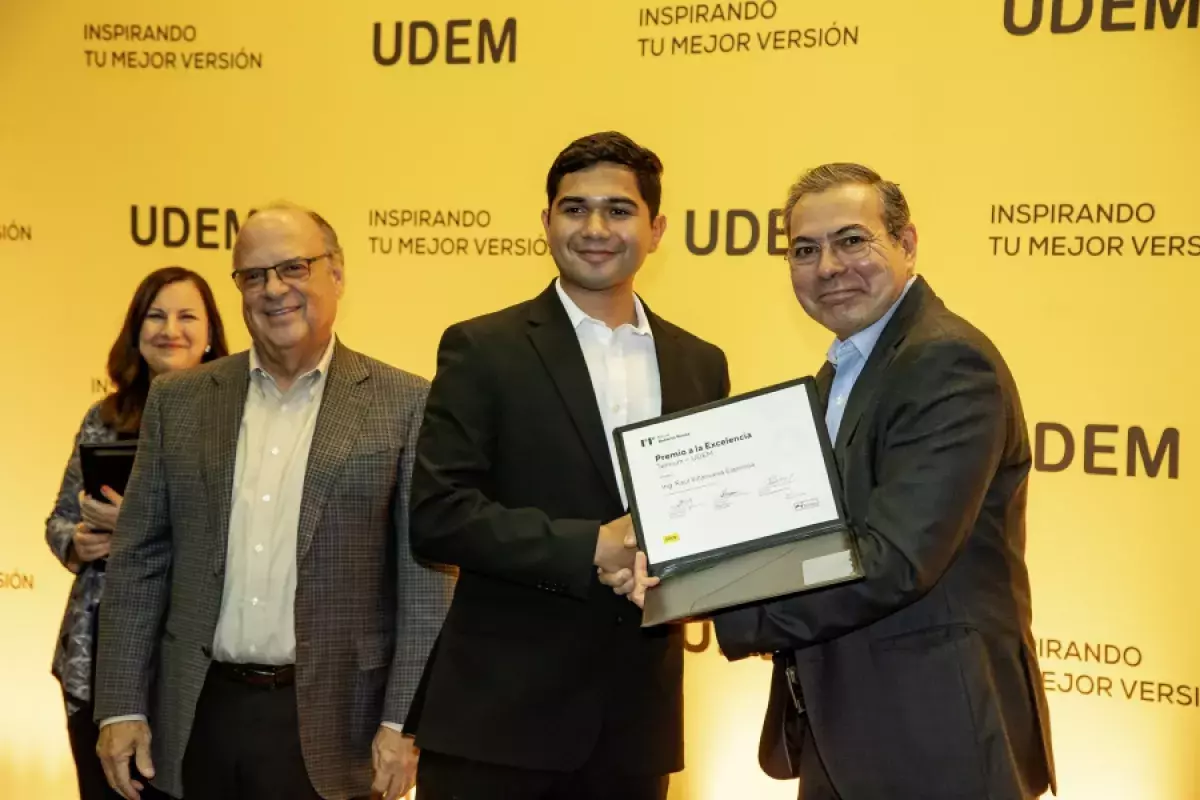 Archivo UDEM