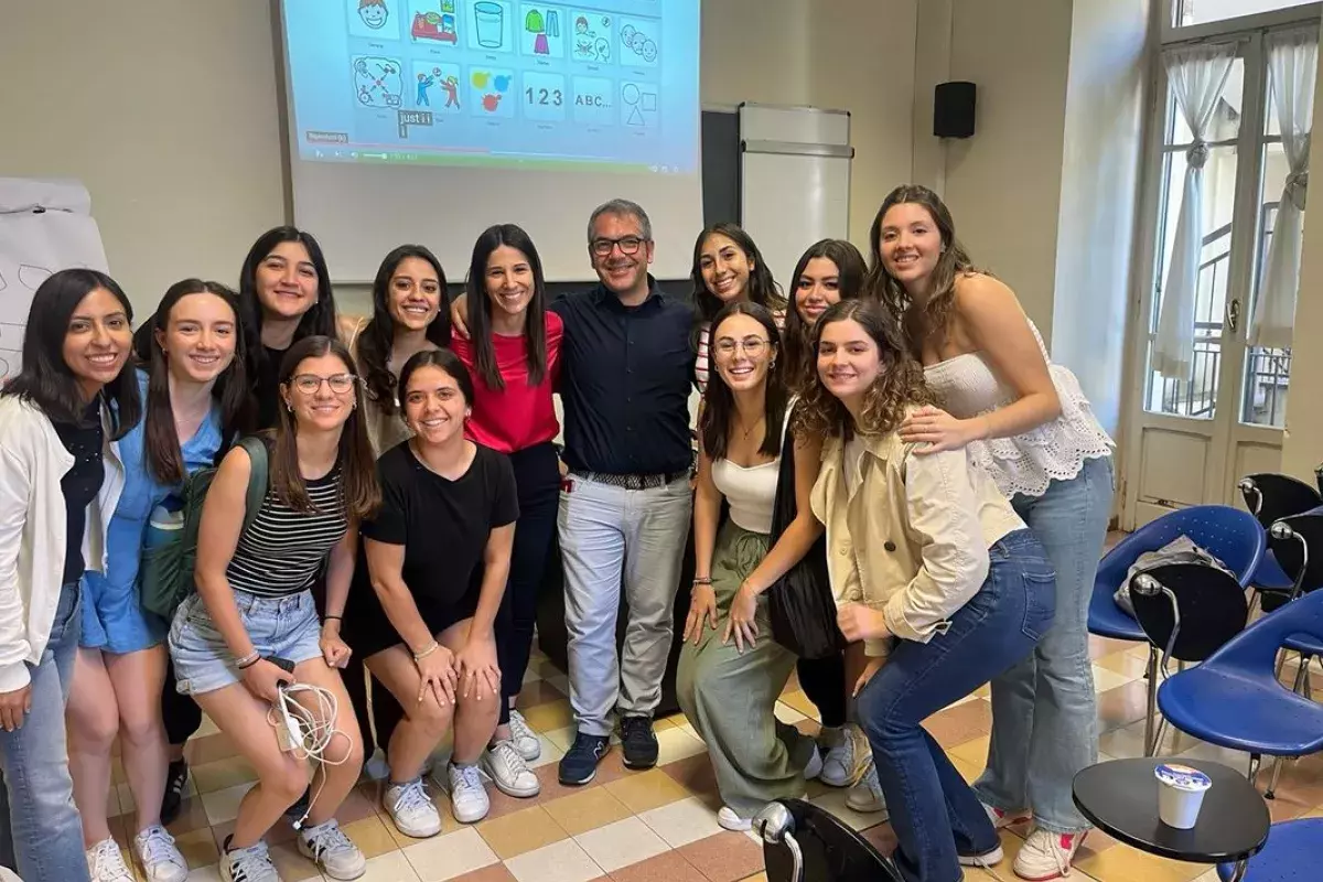 Archivo UDEM