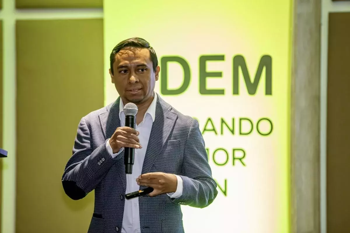Archivo UDEM