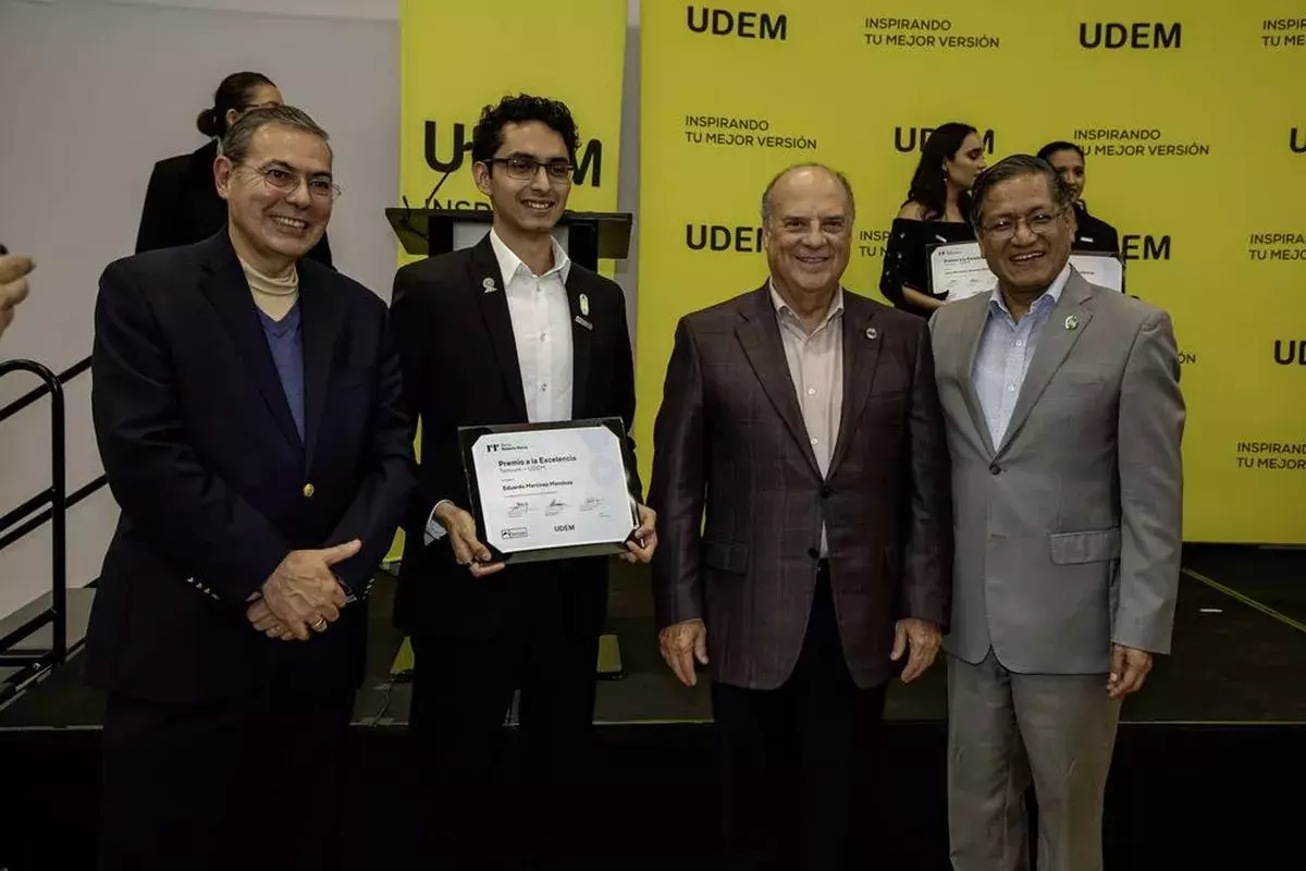 Archivo UDEM