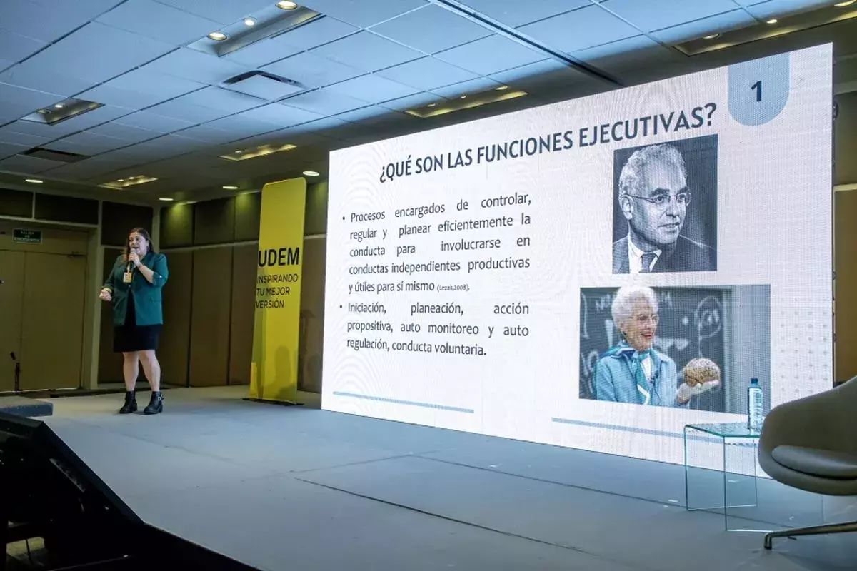 Archivo UDEM