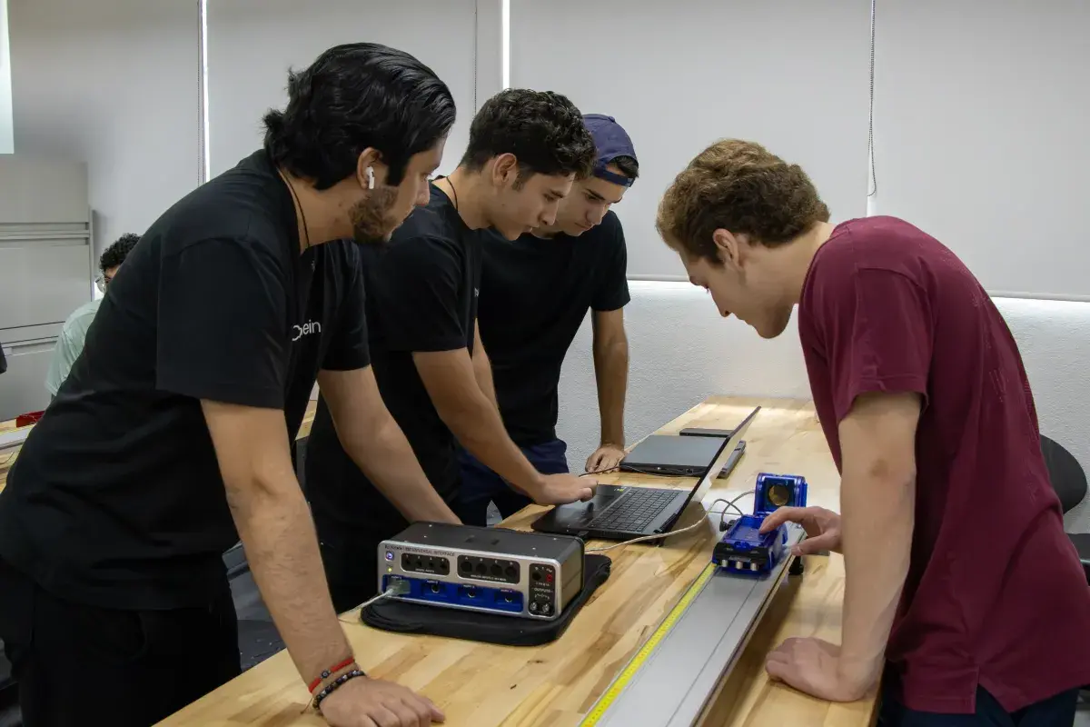 Laboratorio de Física Experimental UDEM