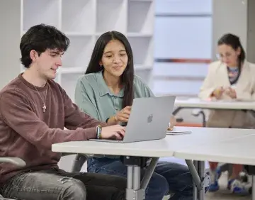 Licenciatura en Derecho y Gestión del Capital Humano