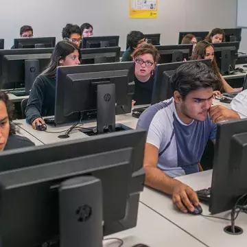 -ingenieria-y-tecnologias-talleres-y-laboratorios-eyetracking