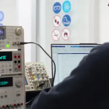 Laboratorio de Electrónica UDEM