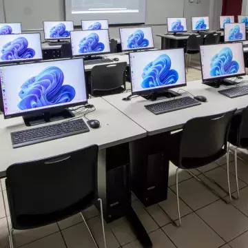 Laboratorios de Cómputo (Ingeniería) UDEM