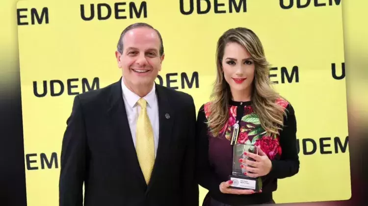 Archivo UDEM
