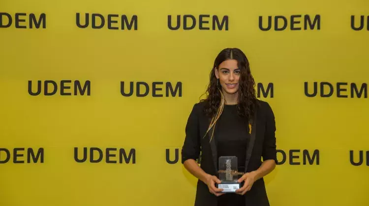 Archivo UDEM
