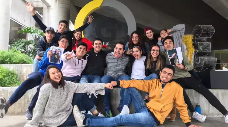 Archivo UDEM