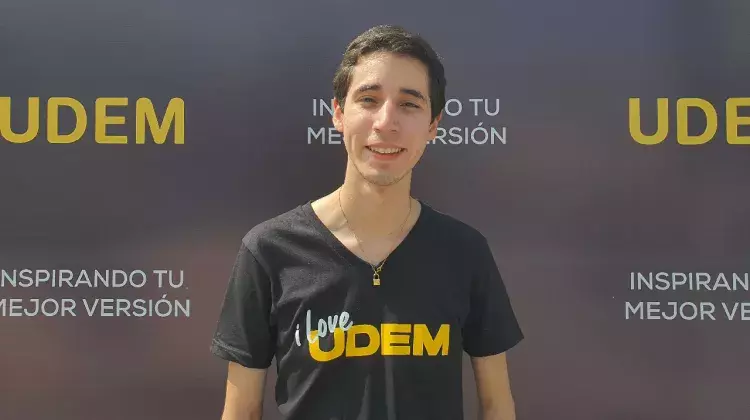 Archivo UDEM