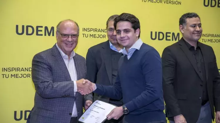 Premio a la Excelencia Académica Ternium - UDEM
