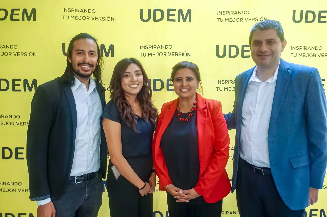 Archivo UDEM