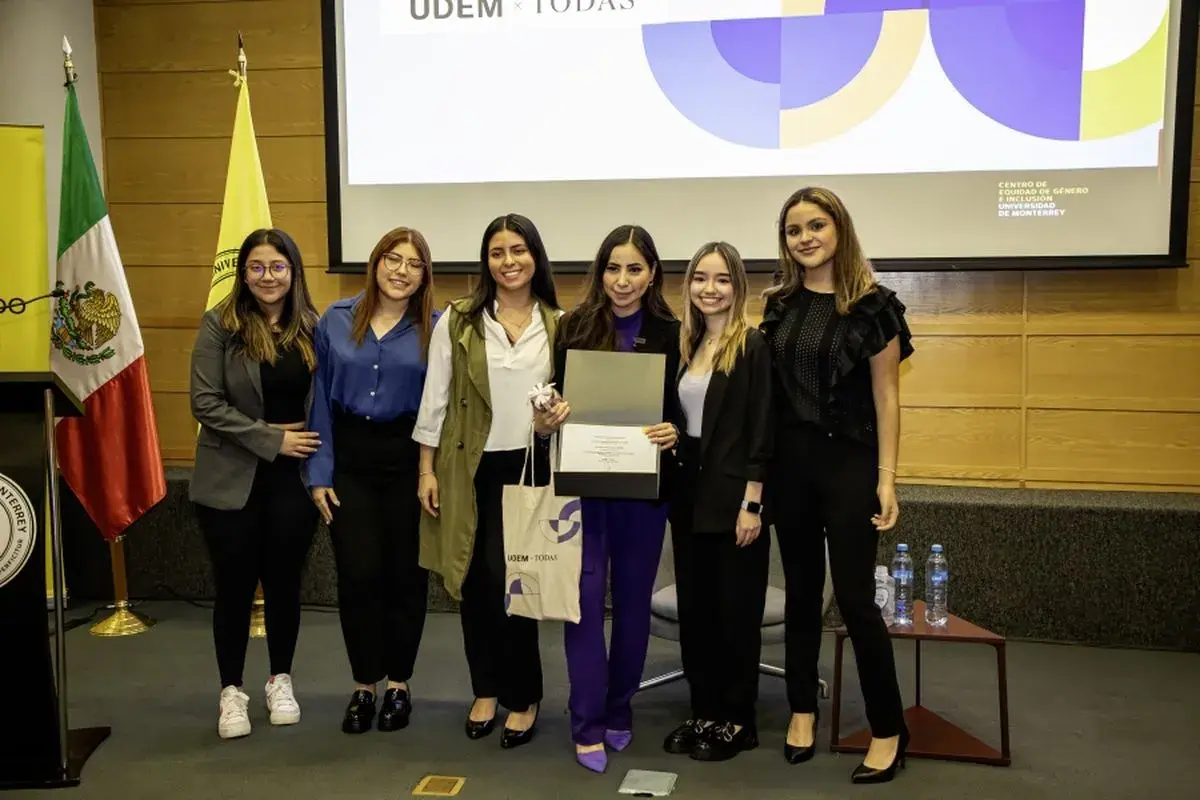 Archivo UDEM