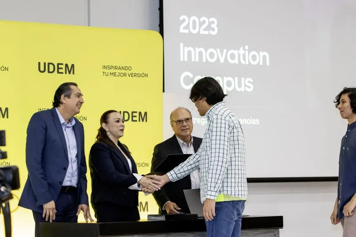 Archivo UDEM
