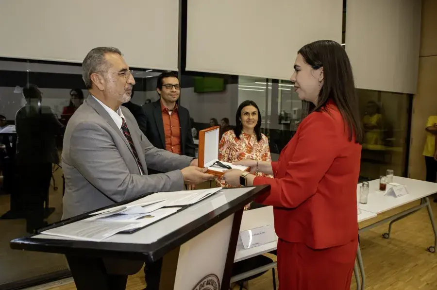 Archivo UDEM