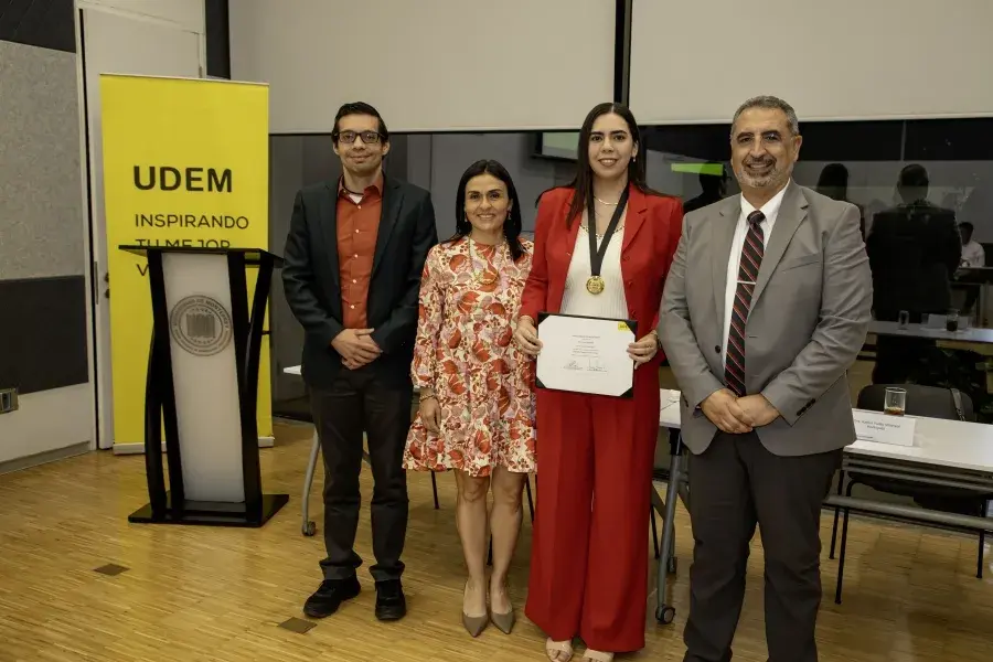 Archivo UDEM