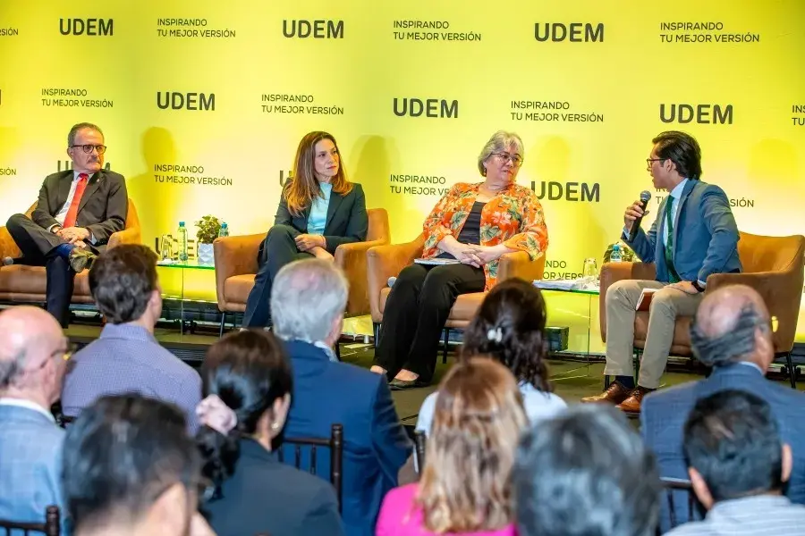 Archivo UDEM