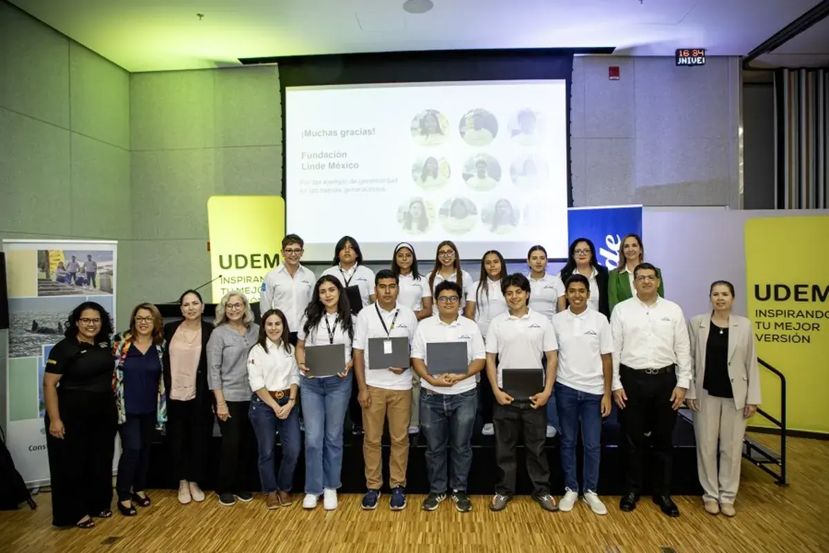 Archivo UDEM