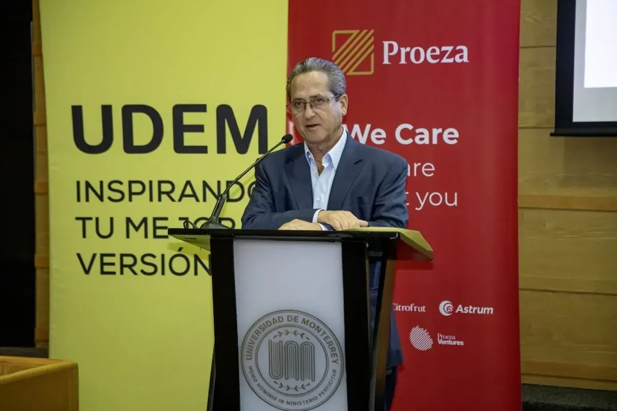 Archivo UDEM