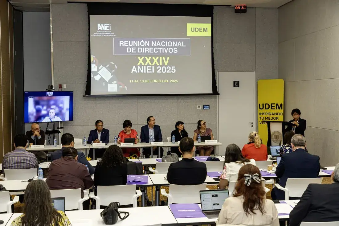 Archivo UDEM