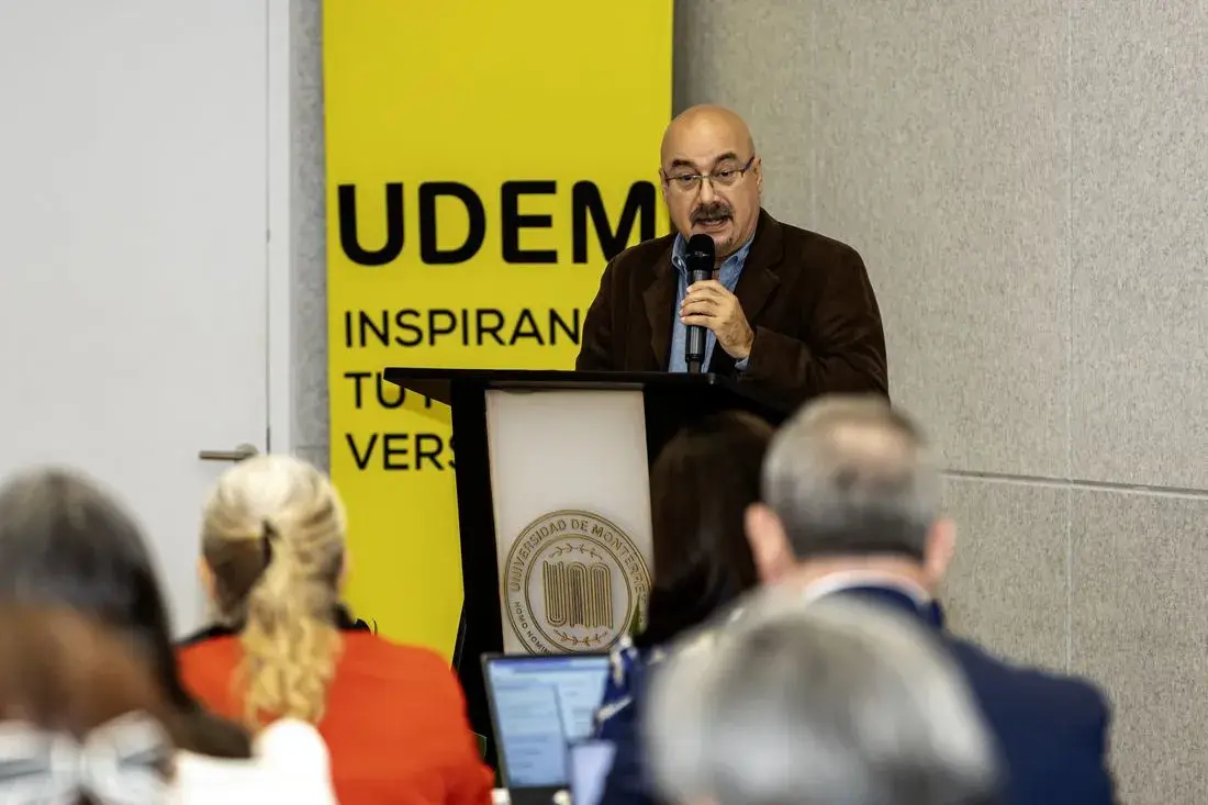 Archivo UDEM
