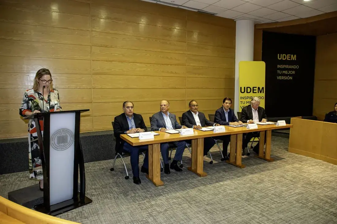 Archivo UDEM