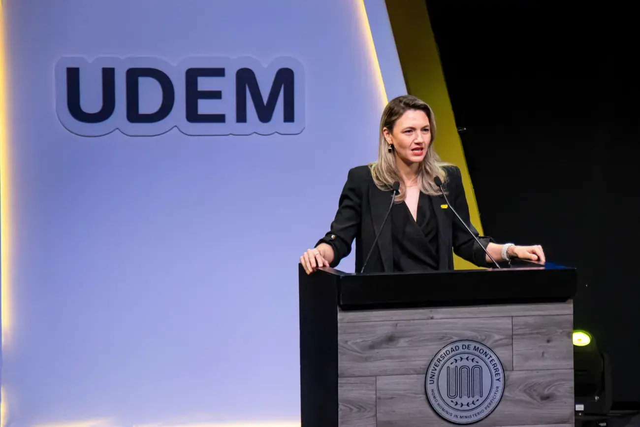 Archivo UDEM