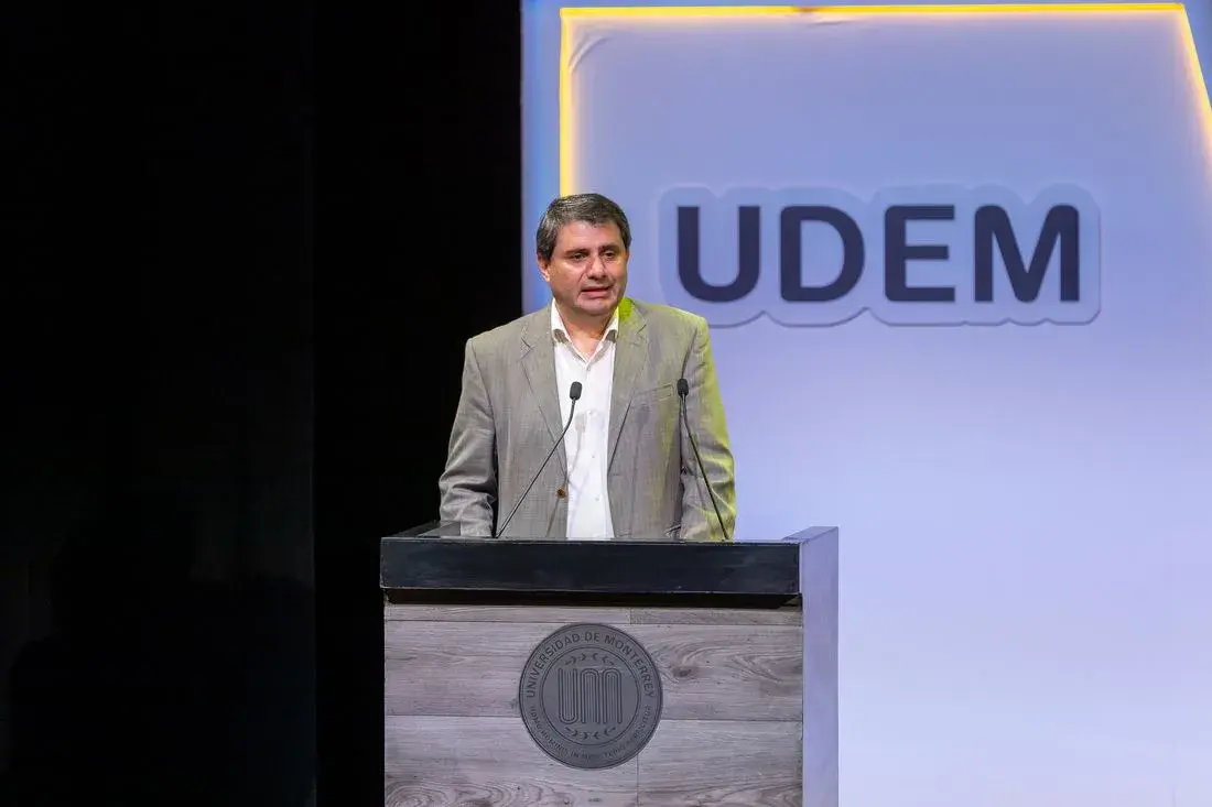 Archivo UDEM