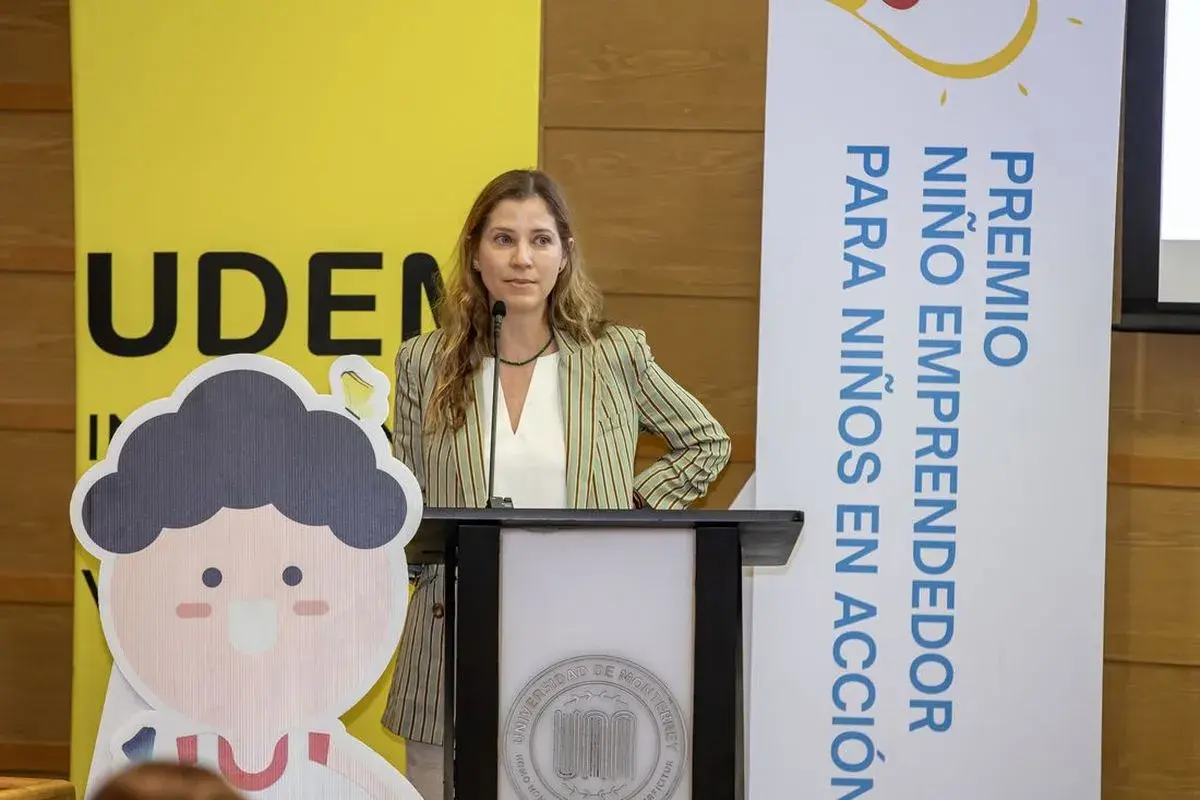 Archivo UDEM