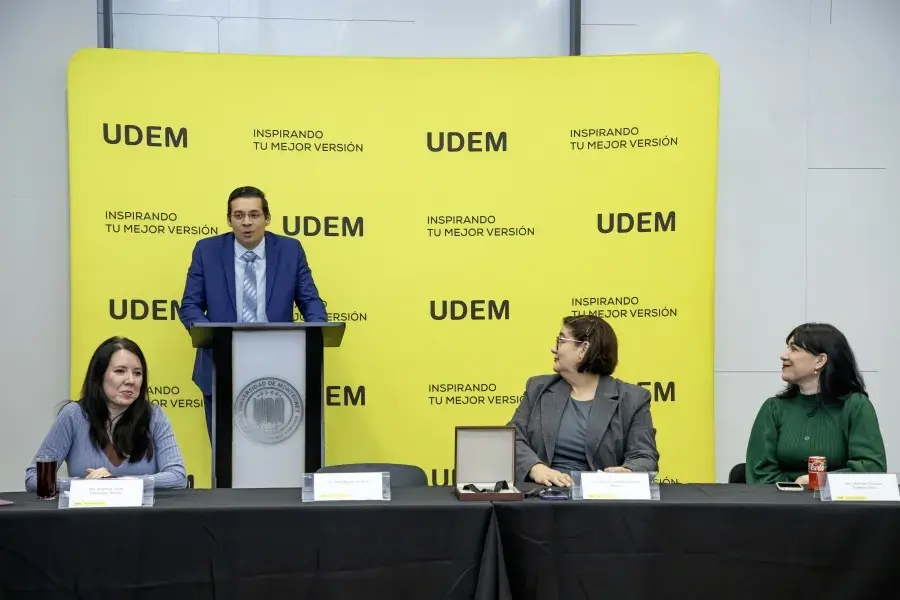 Archivo UDEM