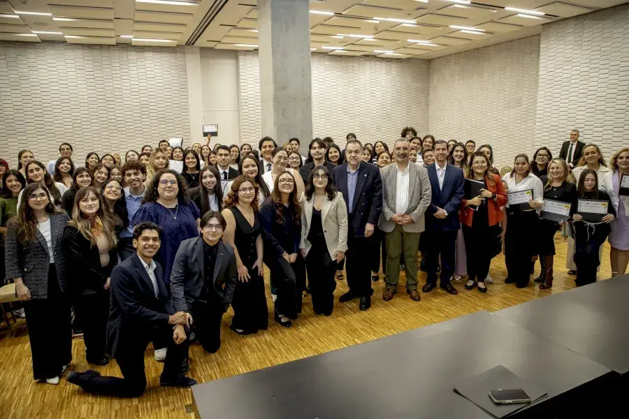 Archivo UDEM