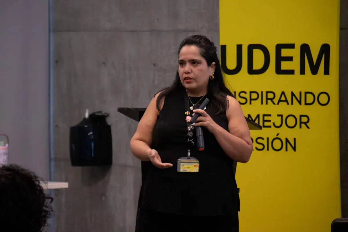Archivo UDEM