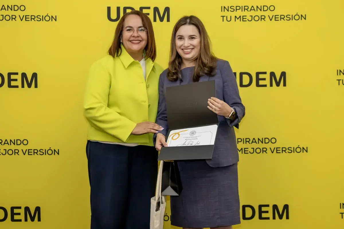 Archivo UDEM