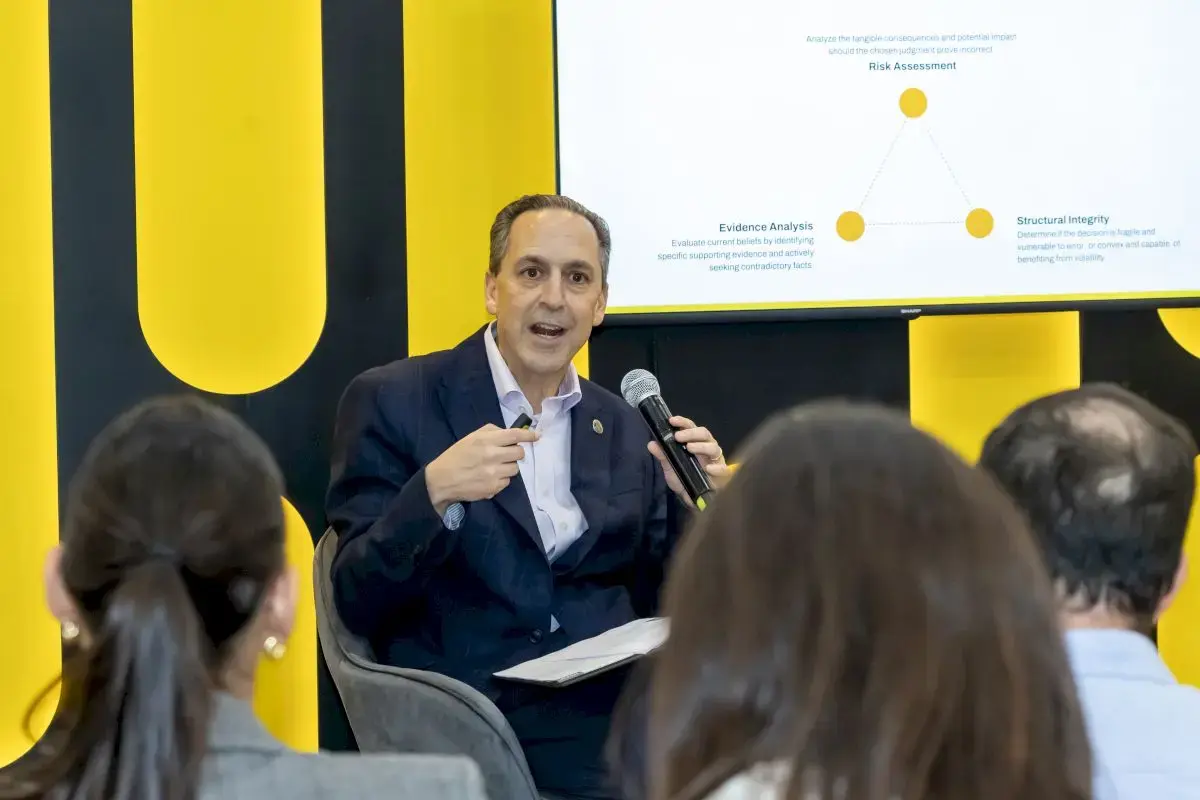 Archivo UDEM