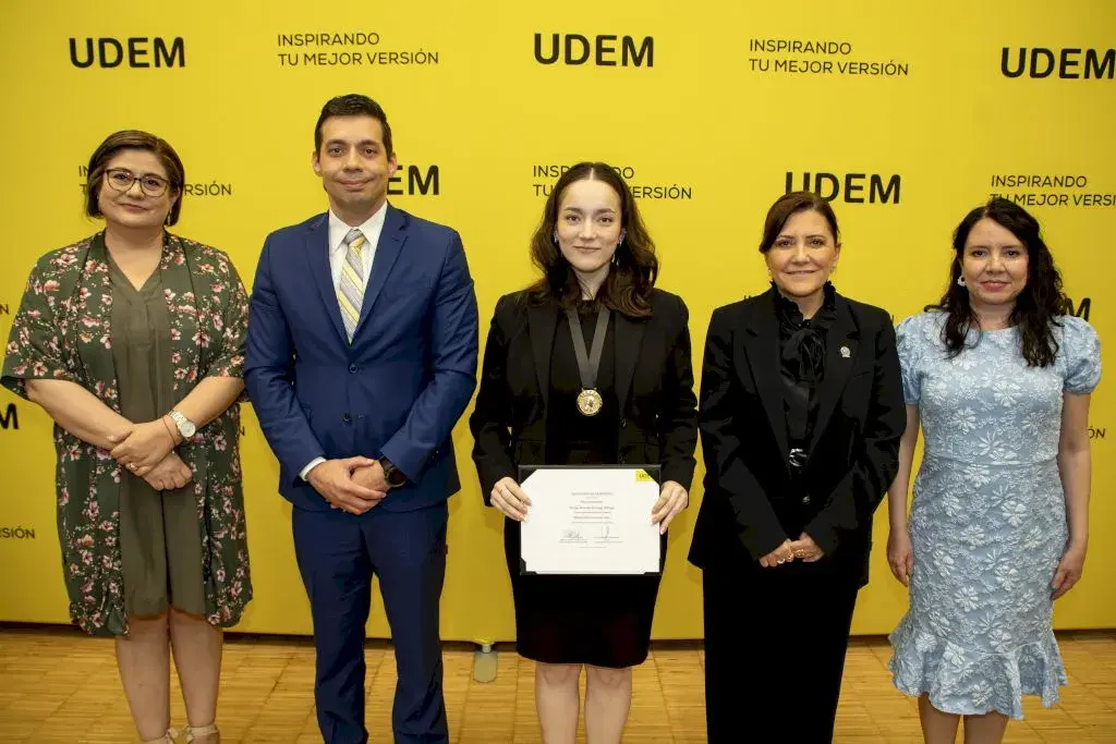 Archivo UDEM