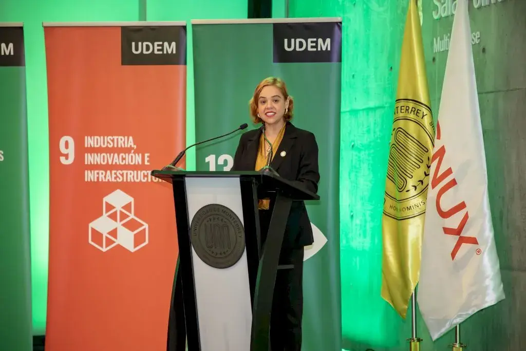 Archivo UDEM