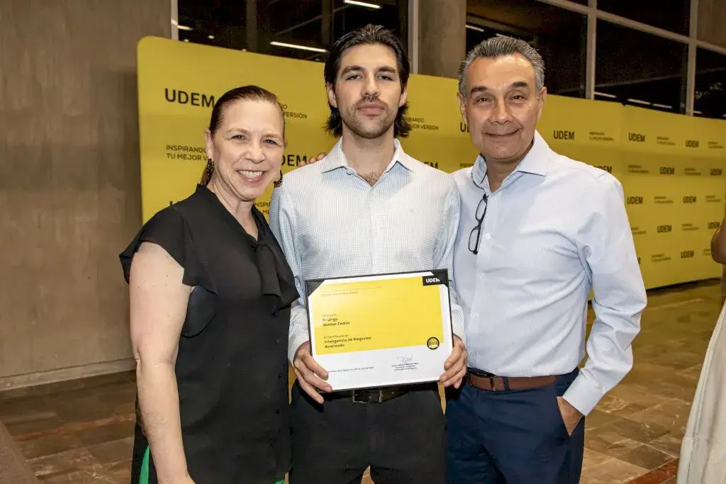 Archivo UDEM